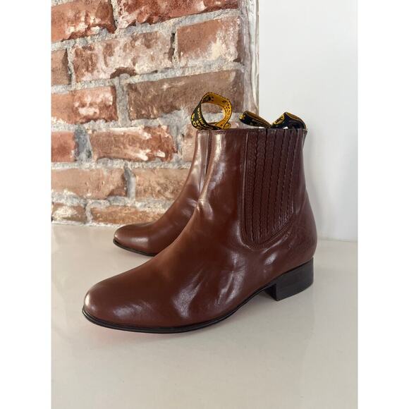 Diego's Botines Brown Leather Pull On Chelsea Boot Size MX 25/US Men 6.5 Women 8